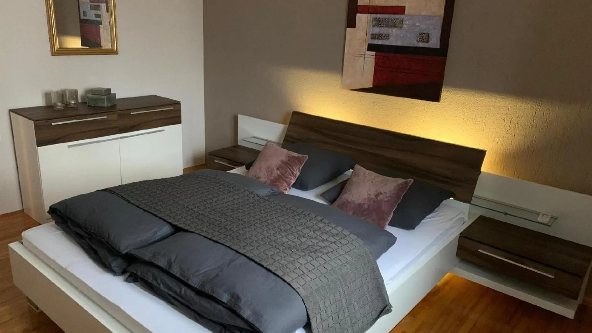 別荘 Ferienhaus Marija 300M2 Mit Pool 4-Sterne Vilanija